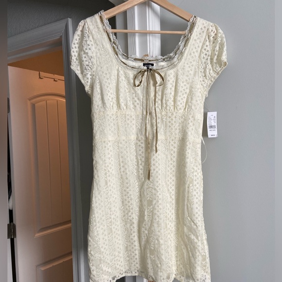 Beverly & Beck corset top & dress bundle - Picture 2 of 9